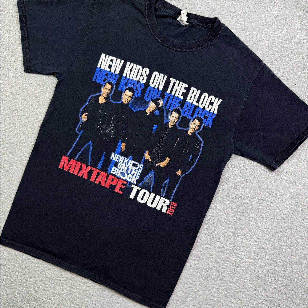 New‎ Kids On The Block Mixtape Tour T-shirt